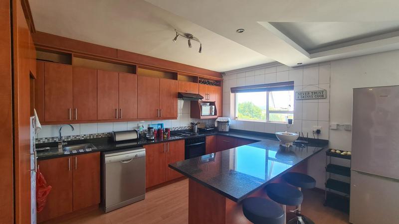 To Let 2 Bedroom Property for Rent in Strand Central Western Cape